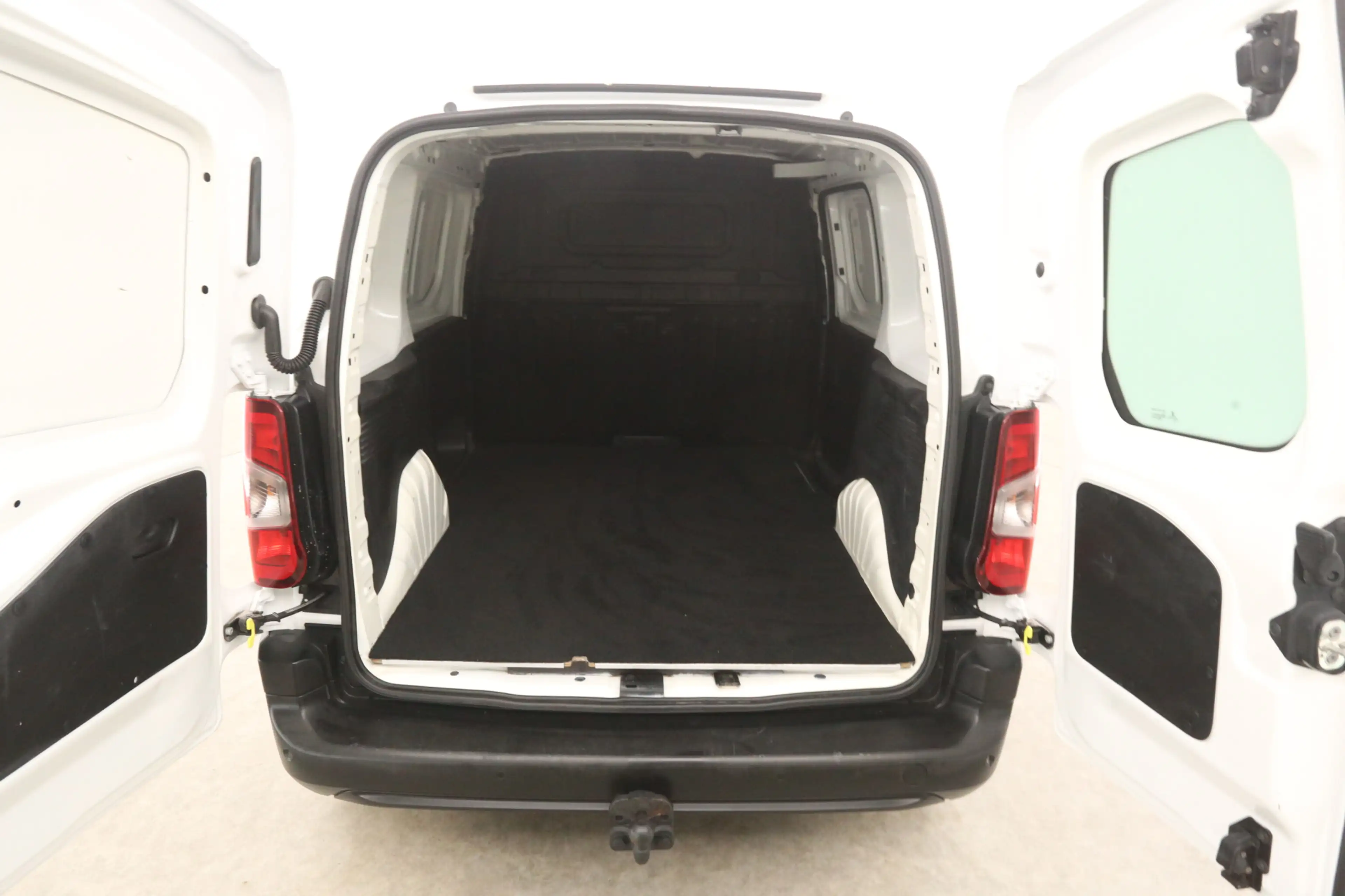 Citroen Berlingo 1.2 PureTech 111PK | Marge | Benzine | Airco | Cru — photo 3