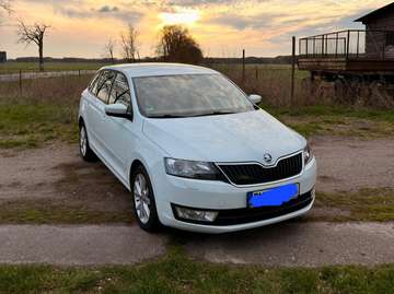 Rapid Spaceback Rapid Spaceback 1.2 TSI (Green tec) Joy