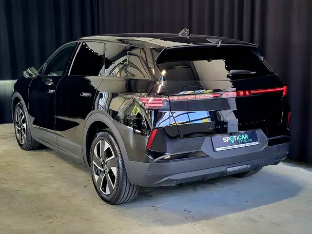 Opel Grandland view 3