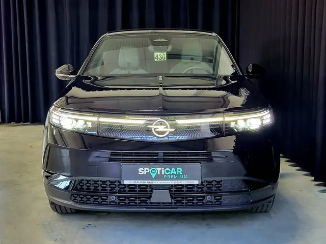 Opel Grandland view 5