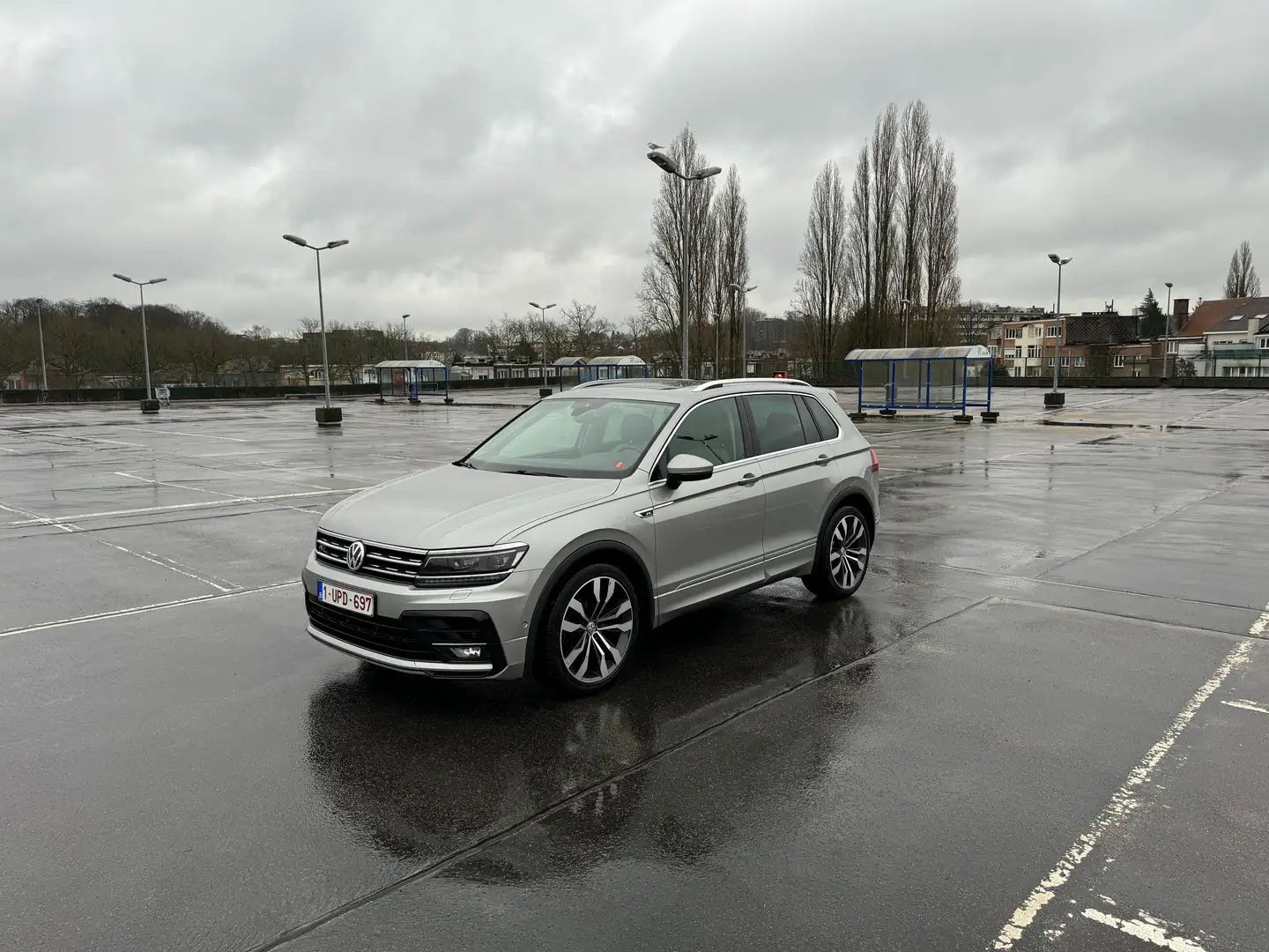 Volkswagen Tiguan Tiguan 1.4 TSI 4Motion DSG Highline Grijs - 2