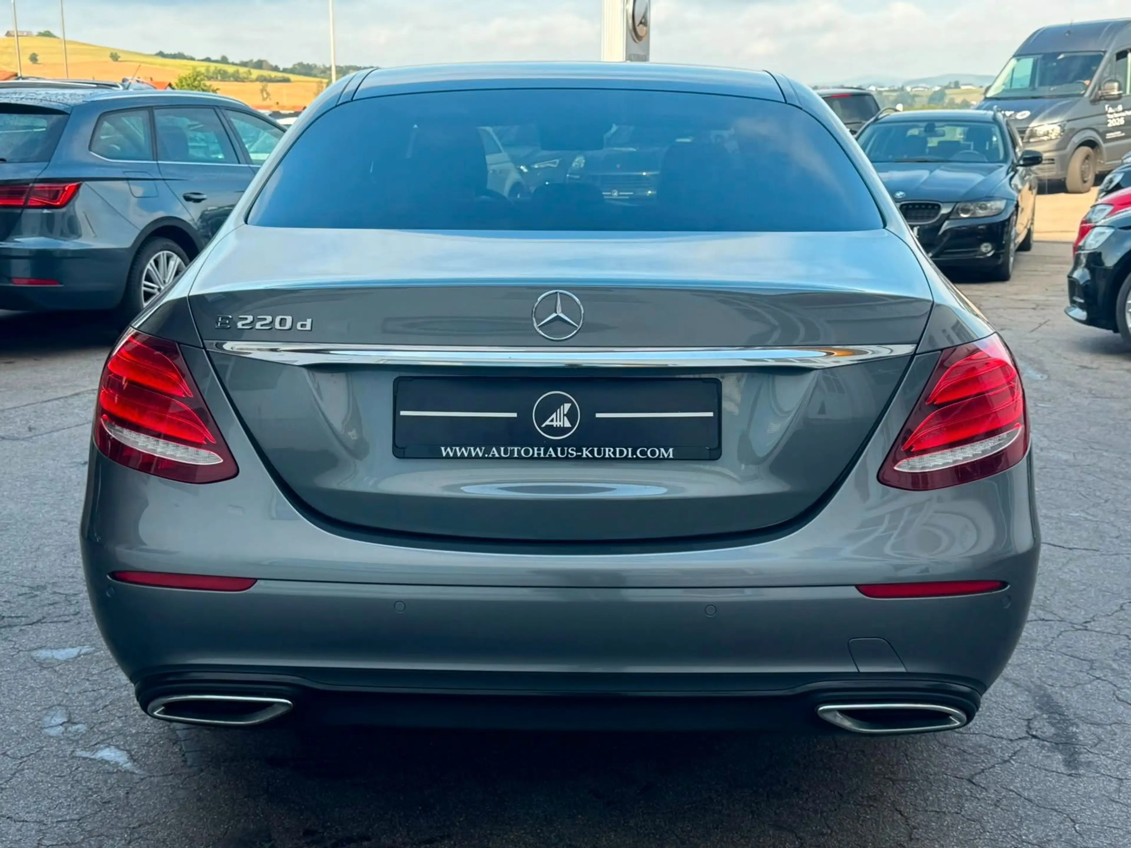 Mercedes-Benz E 220 E220d Lim. 360° SCHIEBEDACH CARPLAY LED HUD TEMP — photo 7
