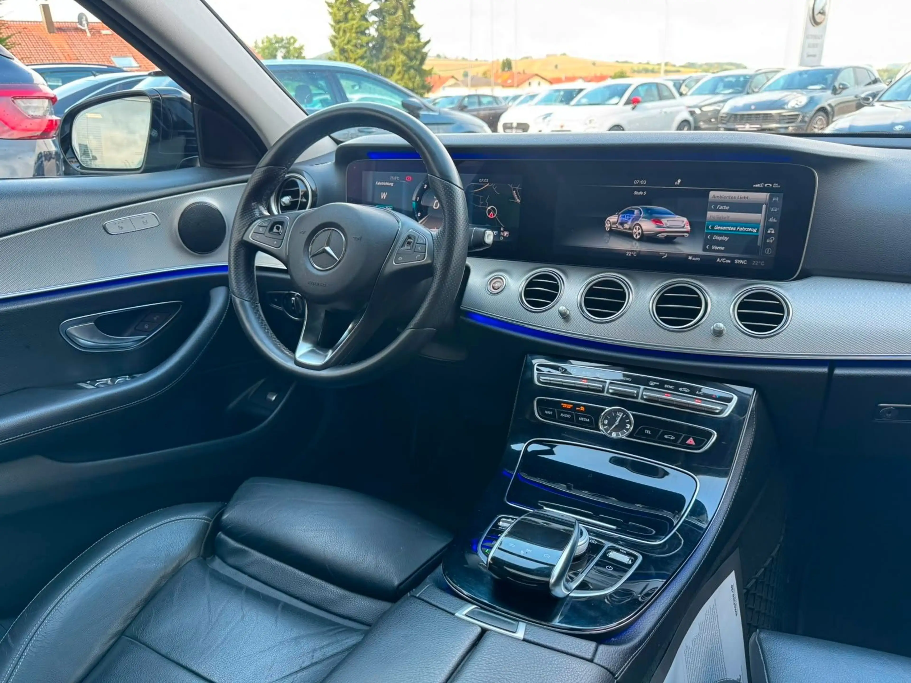 Mercedes-Benz E 220 E220d Lim. 360° SCHIEBEDACH CARPLAY LED HUD TEMP — photo 15