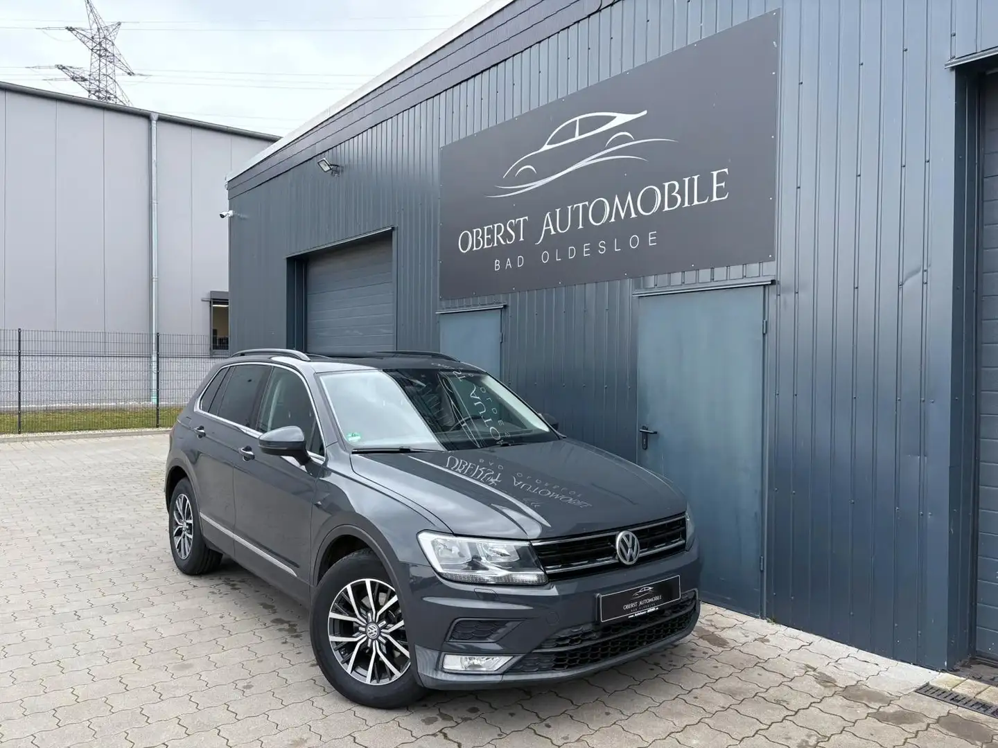 Volkswagen Tiguan *Automatik*2.Hand*Sehr gepflegt*Panorama Grau - 1