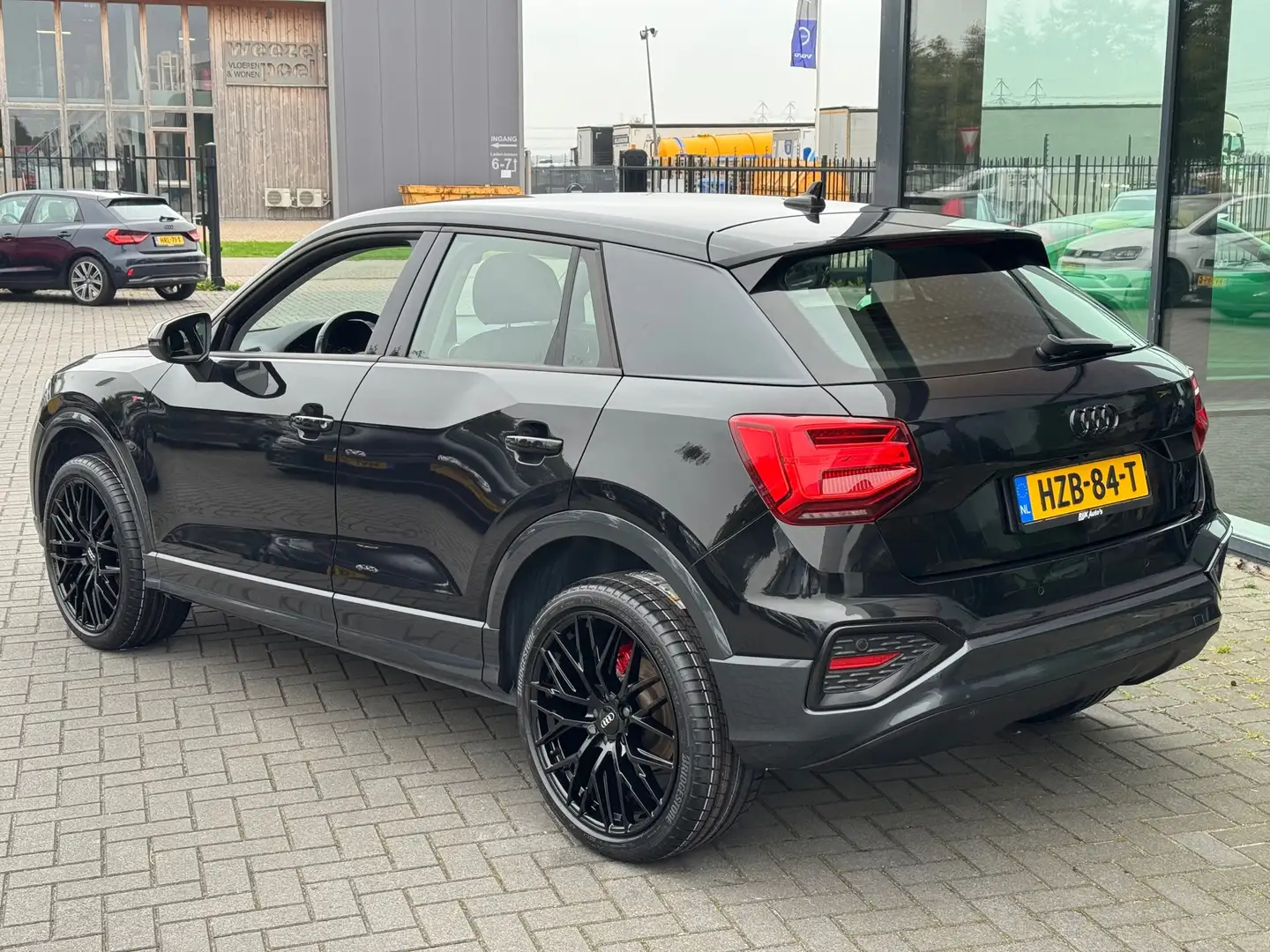 Audi Q2 35 TFSI Matrix Led * Camera * Stoelverwarming * AC Noir - 2