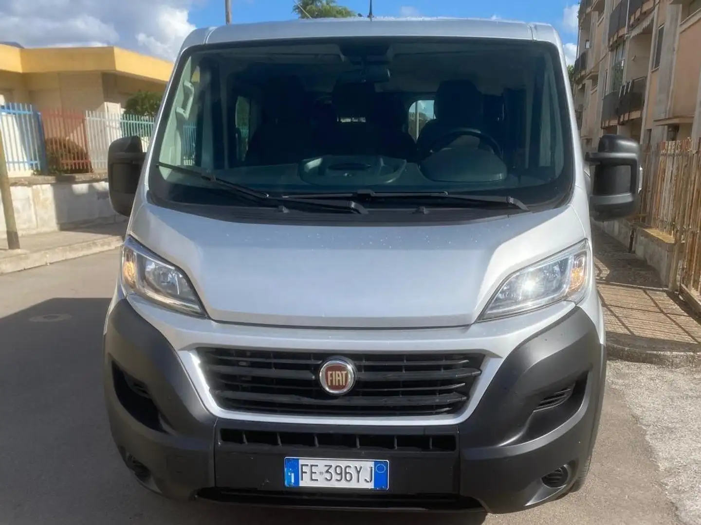 Fiat Ducato 9 posti 2.3 mjt2 150 cv Gris - 1