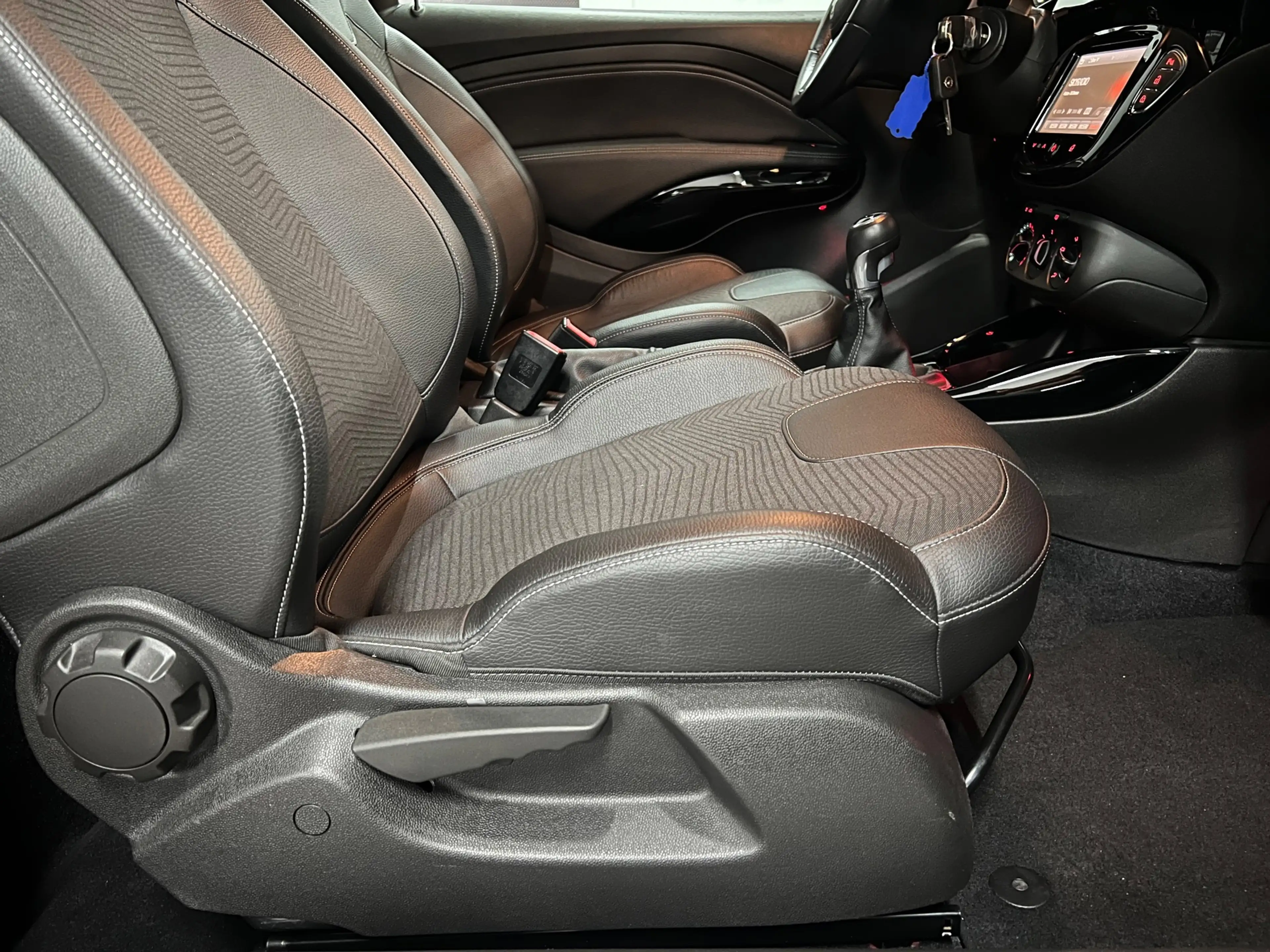 Opel Adam 1.4 Jam NAVIGATIE / NAP / HALF-LEDER — photo 23