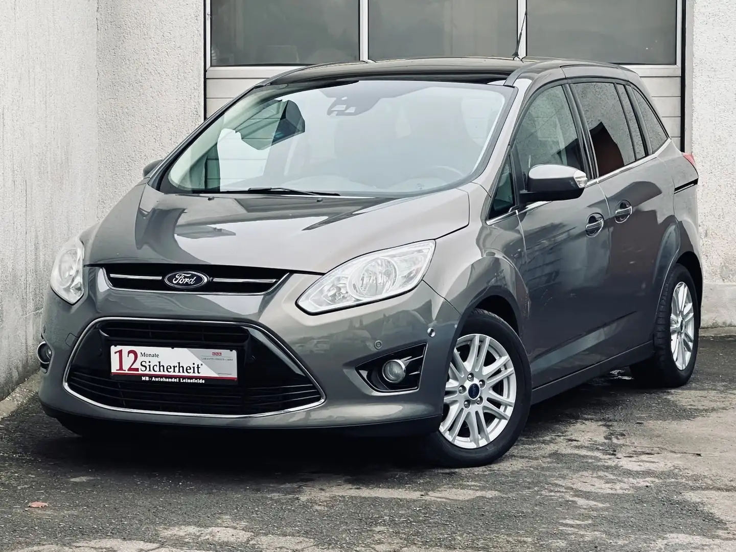 Ford Grand C-Max 2.0 Titanium*NAVI*PANO*TEMPO*KAMERA* Brun - 1