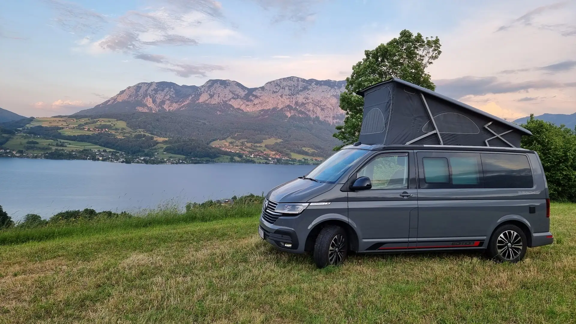 Volkswagen T6.1 California beach Grau - 1