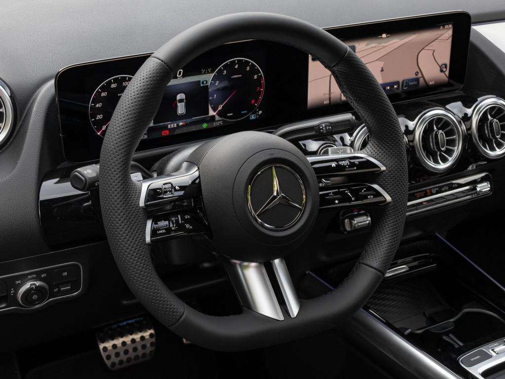 Mercedes-Benz GLA 250