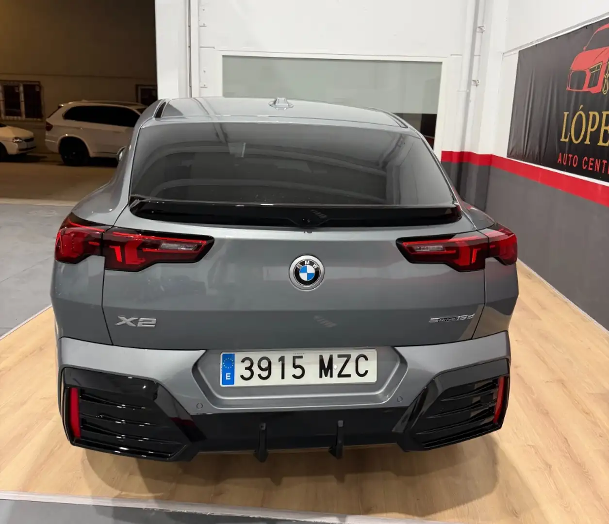 BMW X2 sDrive 18dA - 1