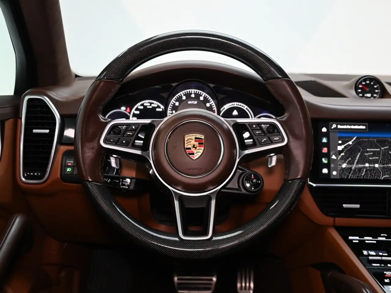 Porsche Cayenne снимка Porsche Cayenne