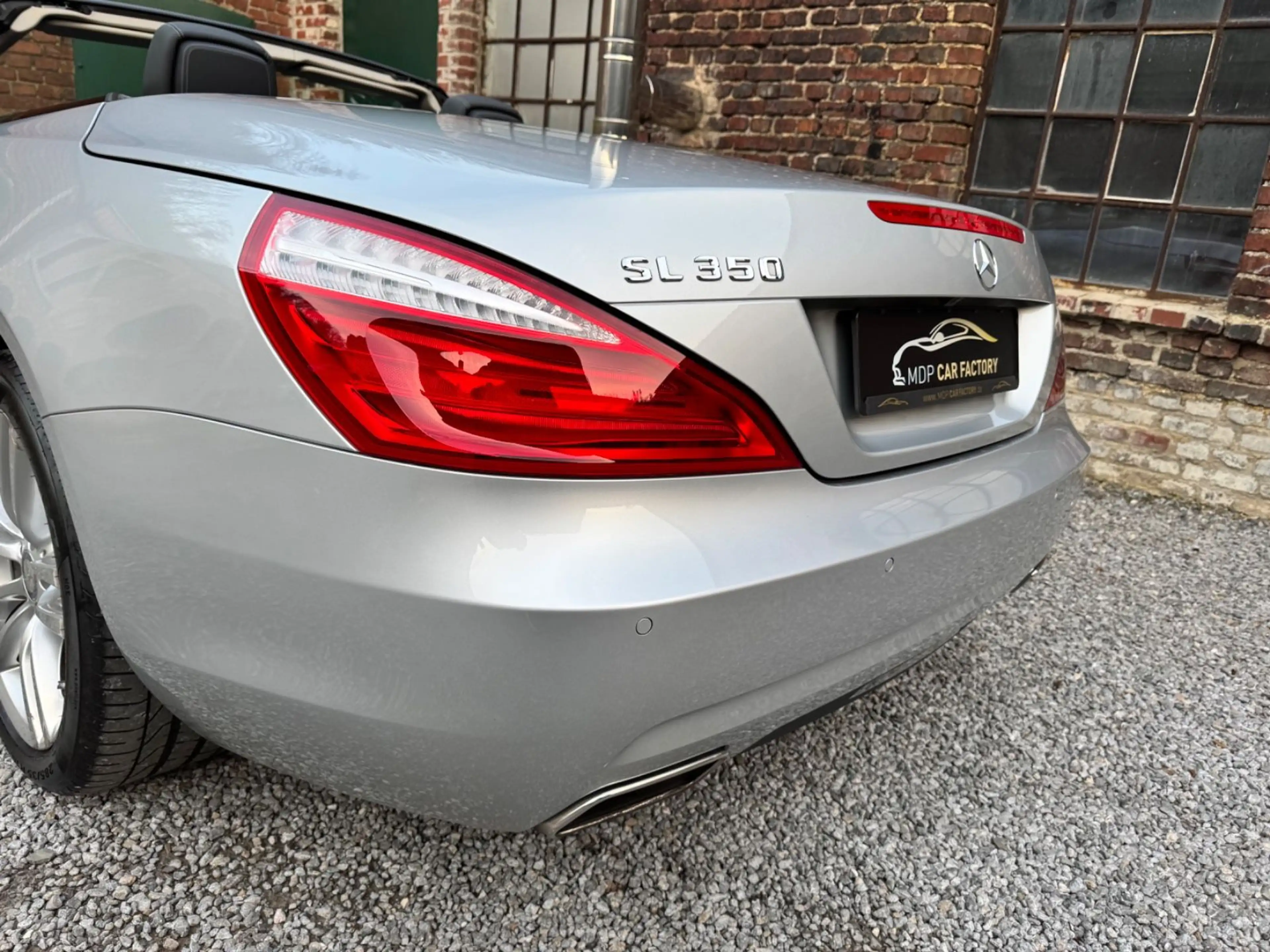 Mercedes-Benz SL 350 — photo 7