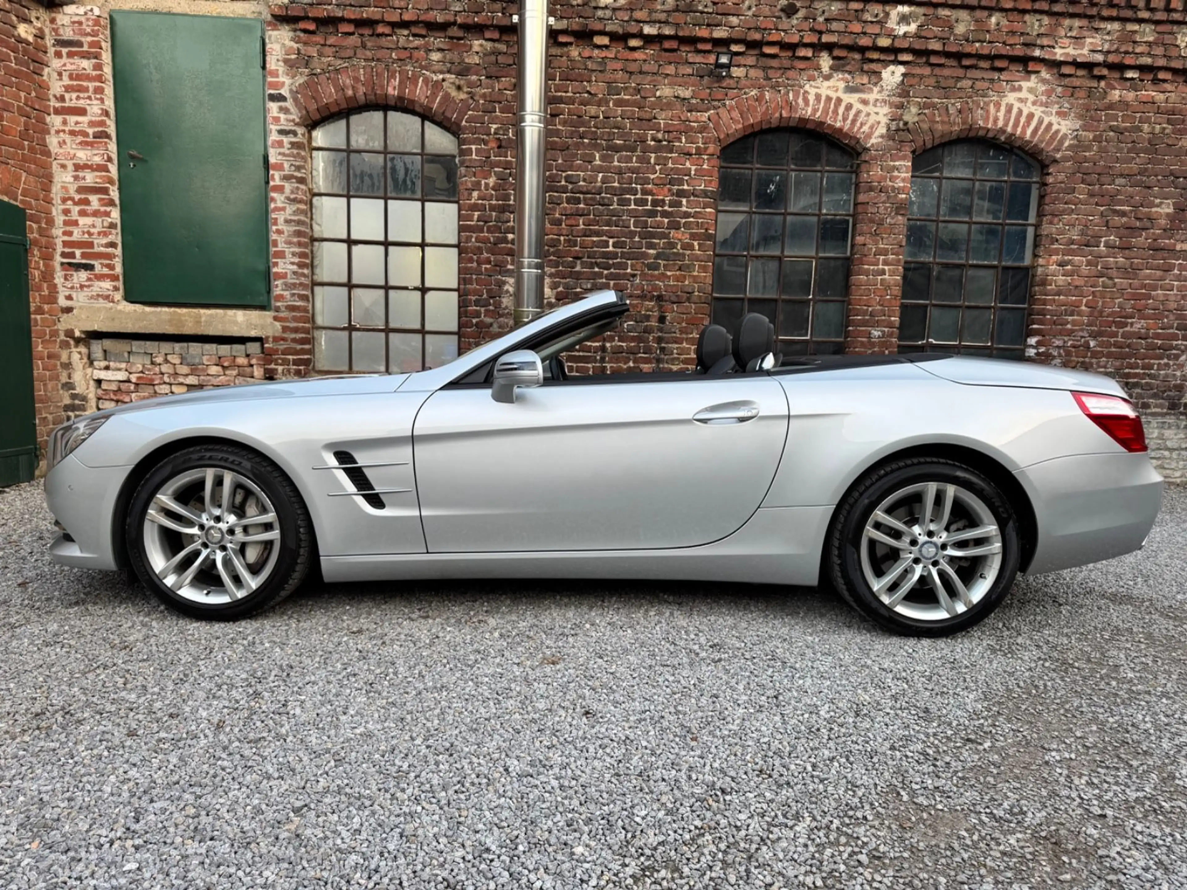 Mercedes-Benz SL 350 — photo 5