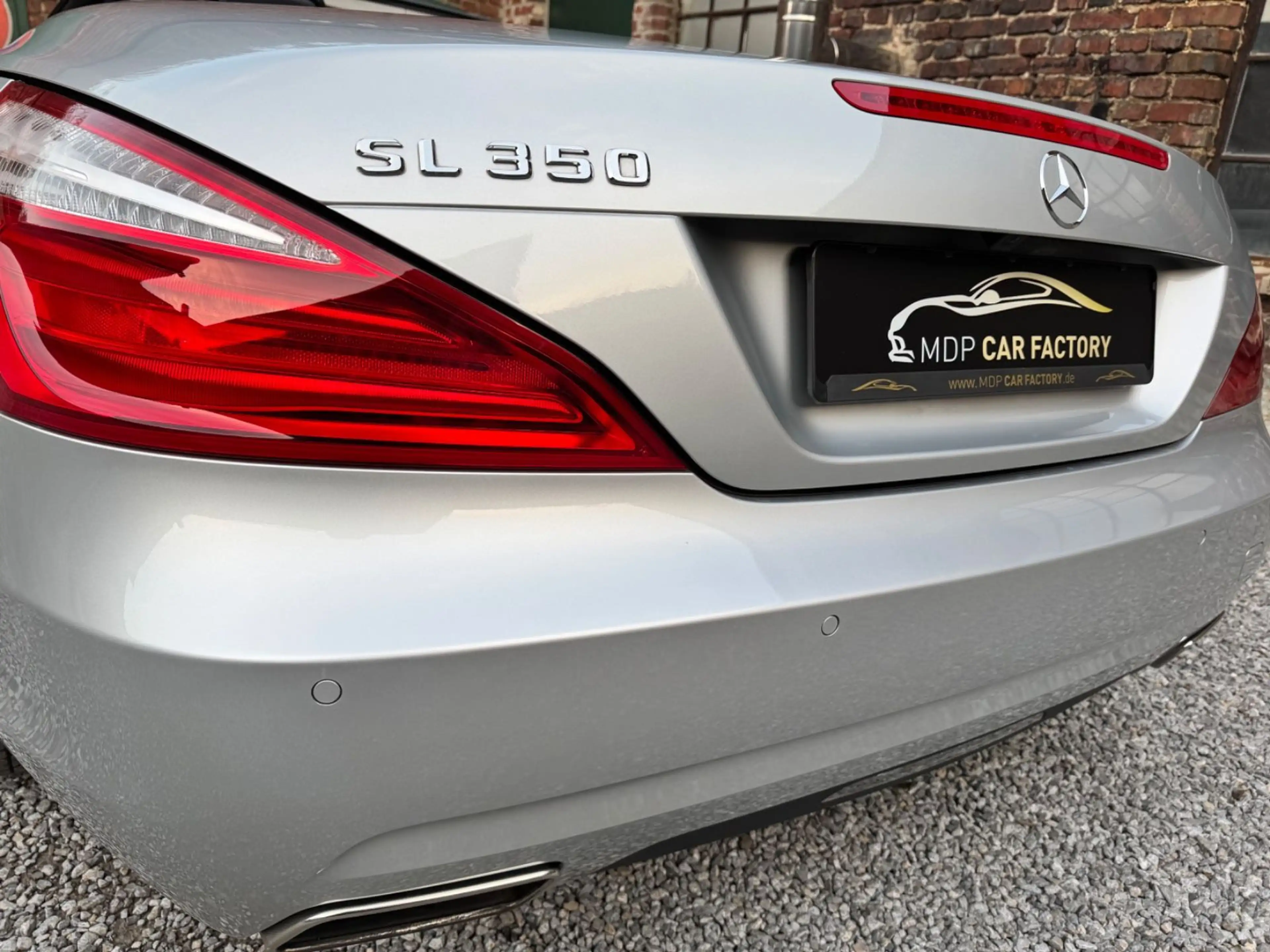 Mercedes-Benz SL 350 — photo 8