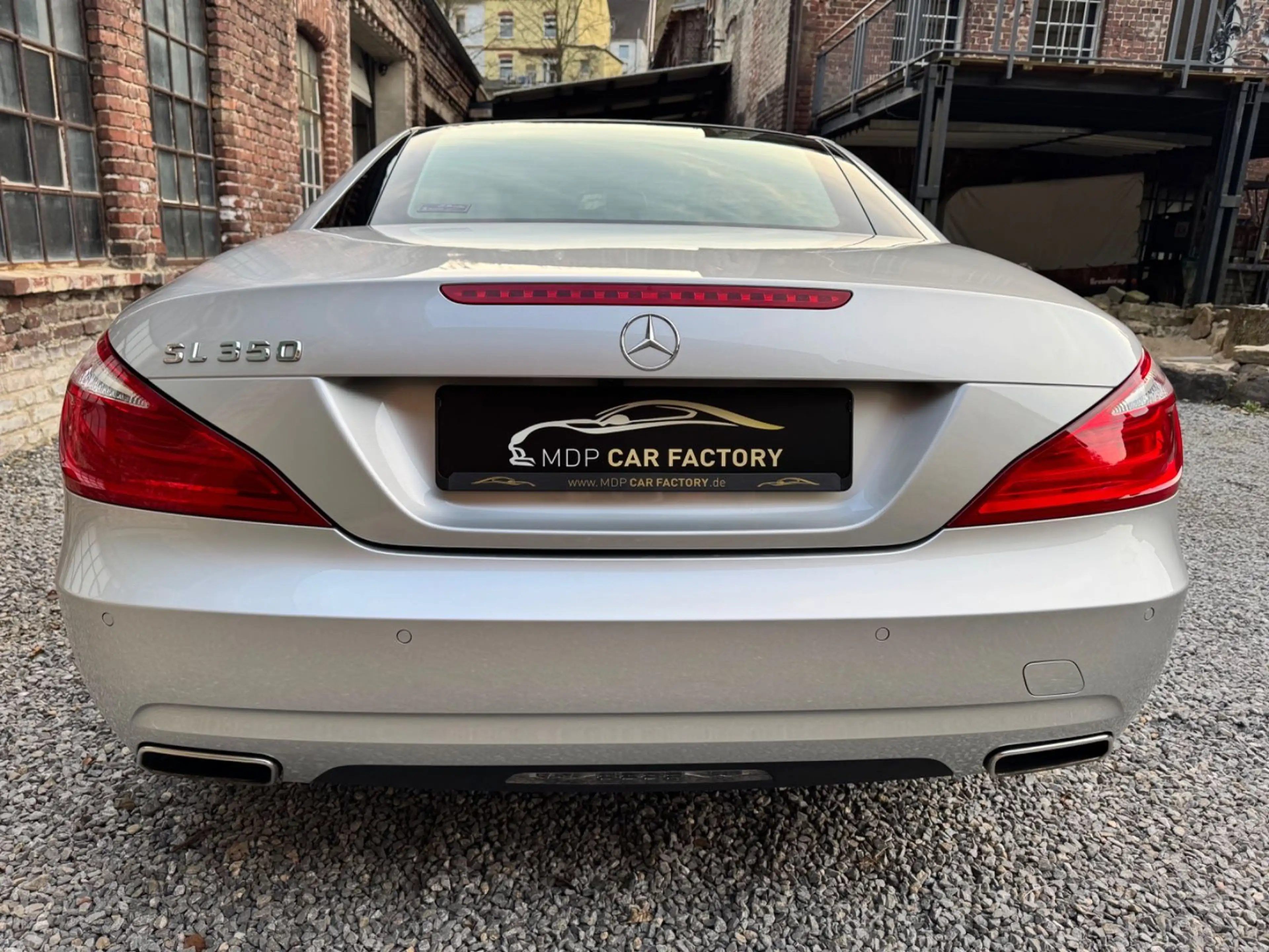 Mercedes-Benz SL 350 — photo 4