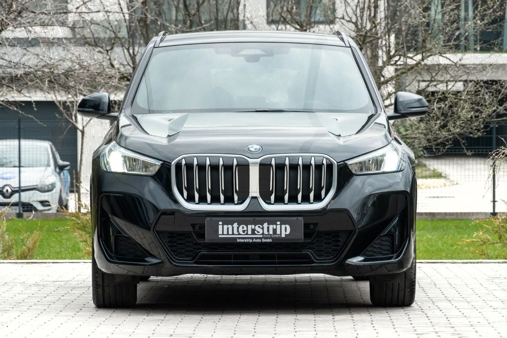 BMW X1 18d sDRIVE.M SPORT.PARKASSISTENZ.SHZ.HIFI. Noir - 2
