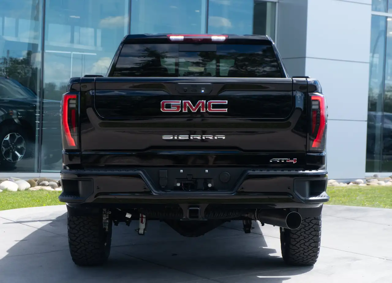 GMC Sierra 3500HD fotografie GMC Sierra 3500HD