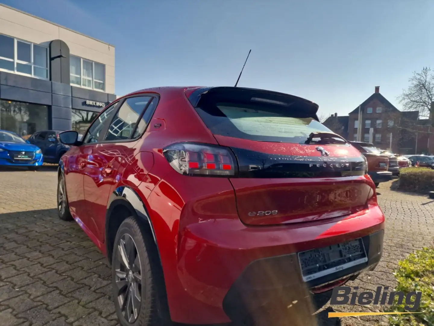 Peugeot 208 Active 136 PS (SOH 100%) 1.Hand Sitzheizung LED Sc Rot - 2
