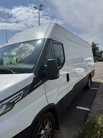 Iveco Daily view 11