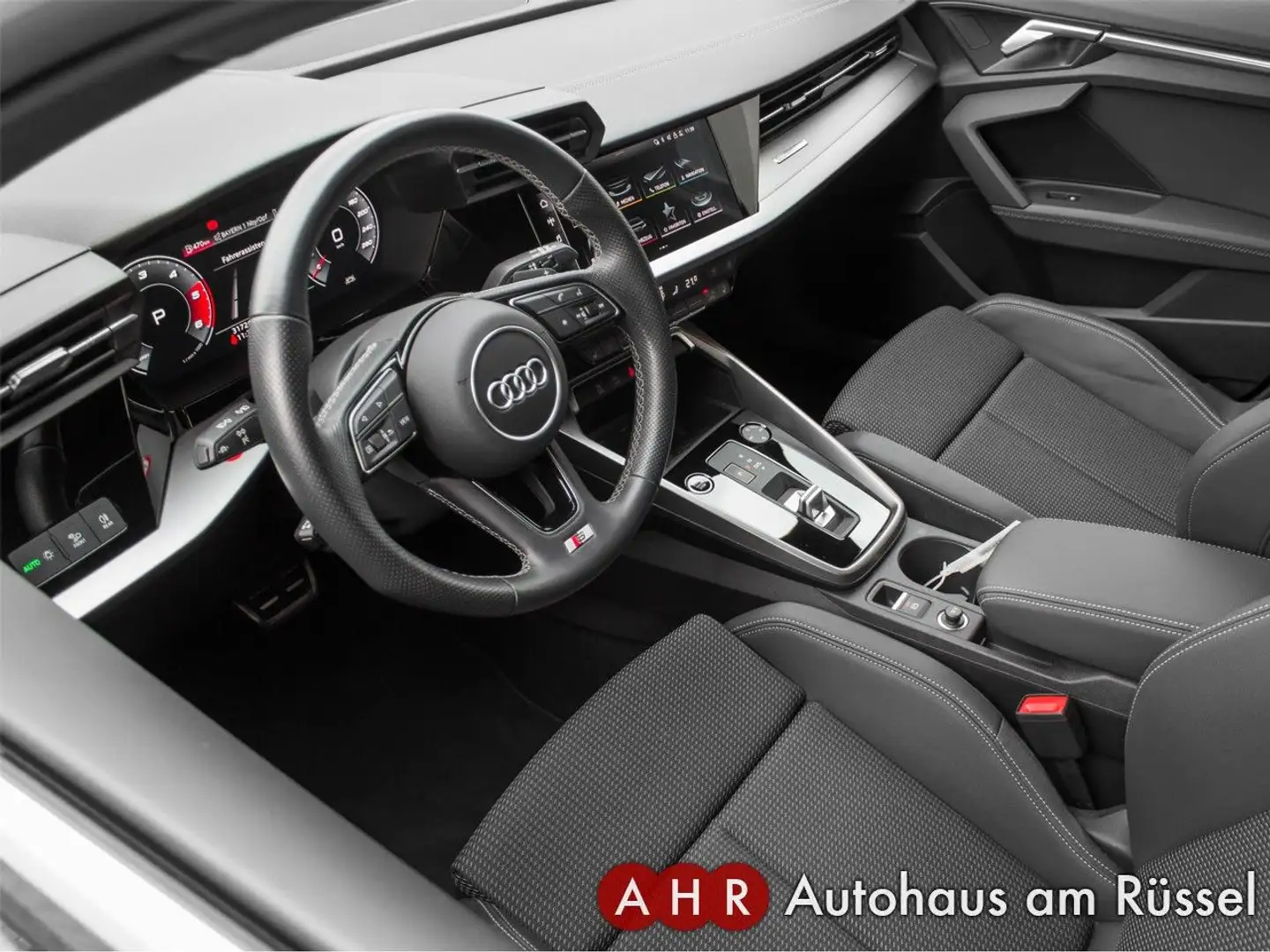 Audi A3 Sportback 35 TDI S line *NAV*APP*LED*AHK* Schwarz - 2