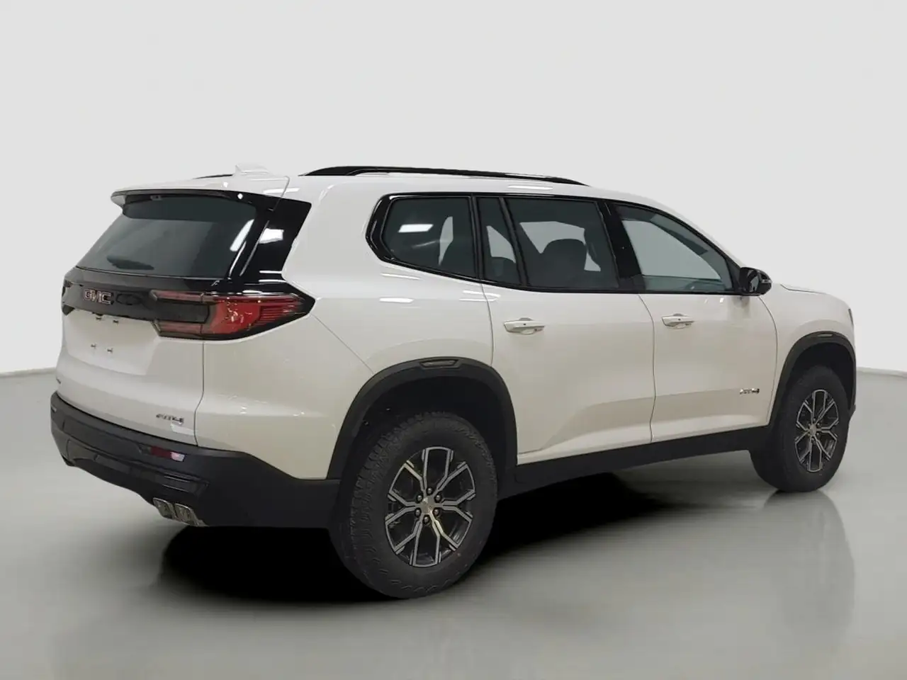 GMC Acadia снимка GMC Acadia