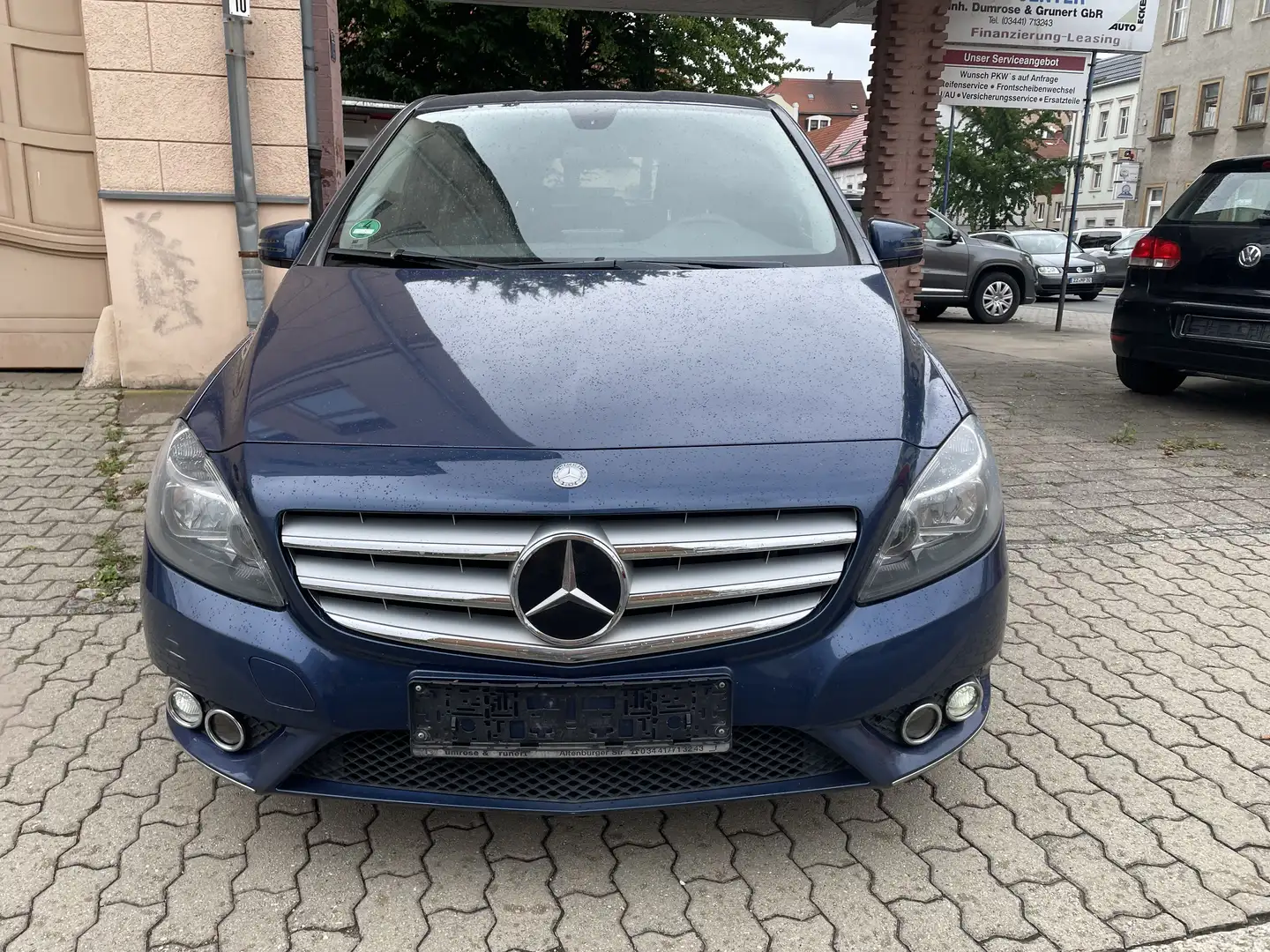 Mercedes-Benz B 180 (BlueEFFICIENCY) Azul - 2