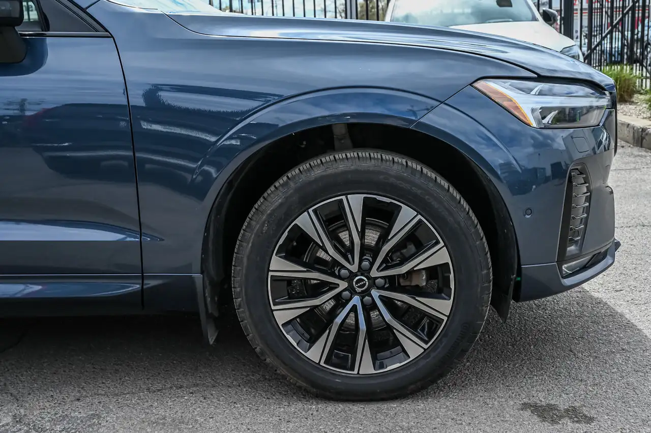 Volvo XC60 снимка Volvo XC60