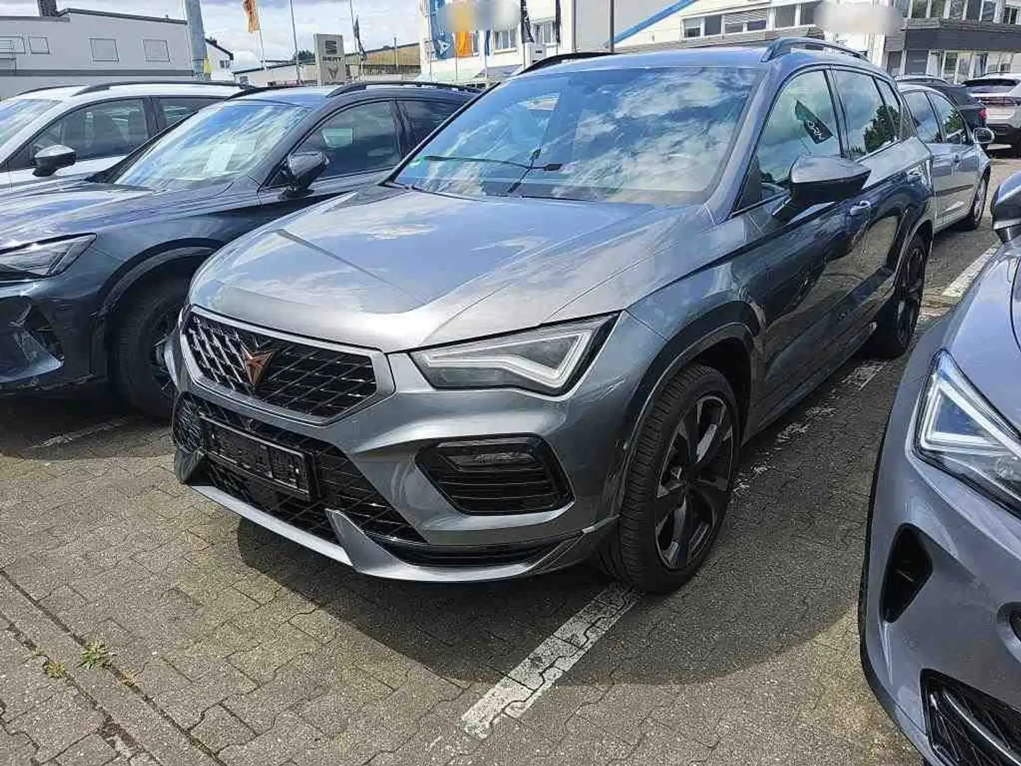 CUPRA Ateca 2.0 TSI 4x4 DSG VZ *PANO *360° *19" *DIGITAL * Grau - 2