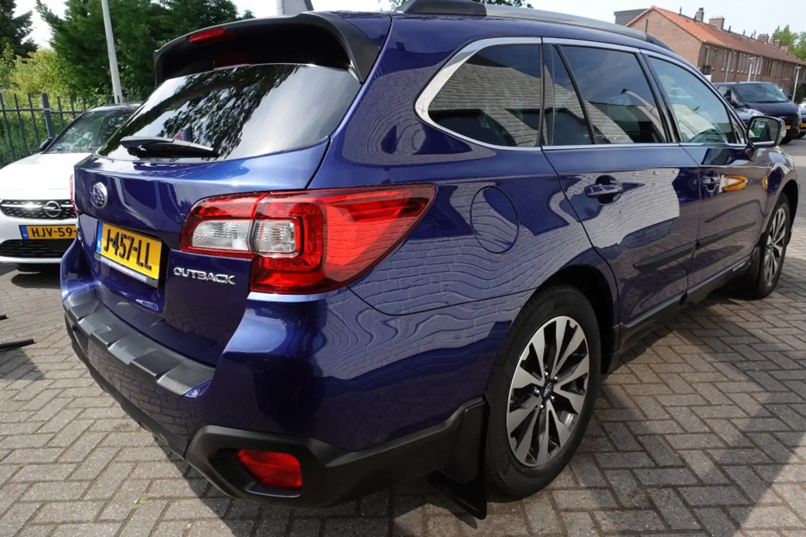 Subaru OUTBACK 2.5I PREMIUM Automaat Afn Trekhaak Schuifdak Modrá - 2