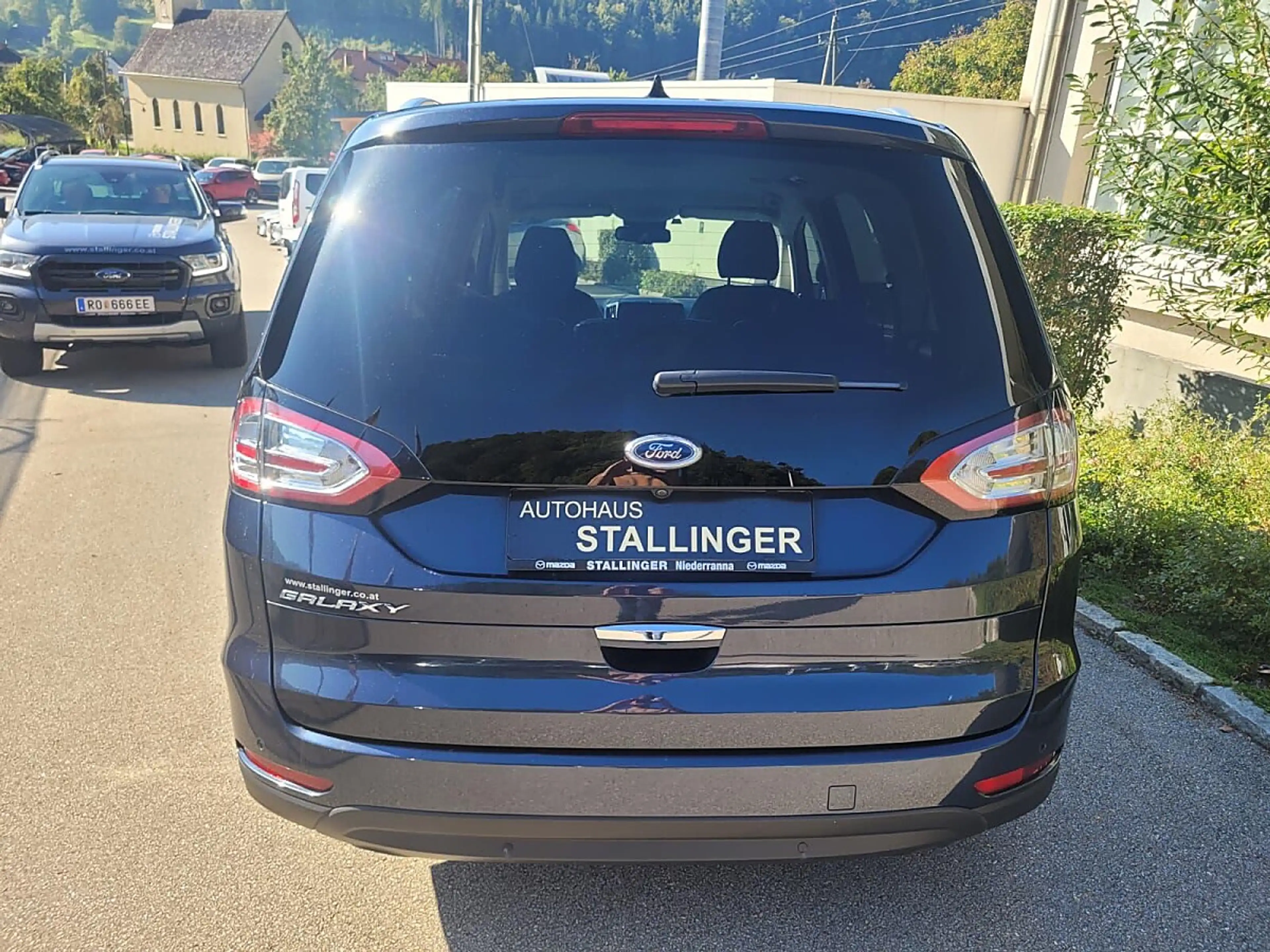 Ford Galaxy 2,0 EcoBlue SCR AWD Titanium Aut. — photo 6