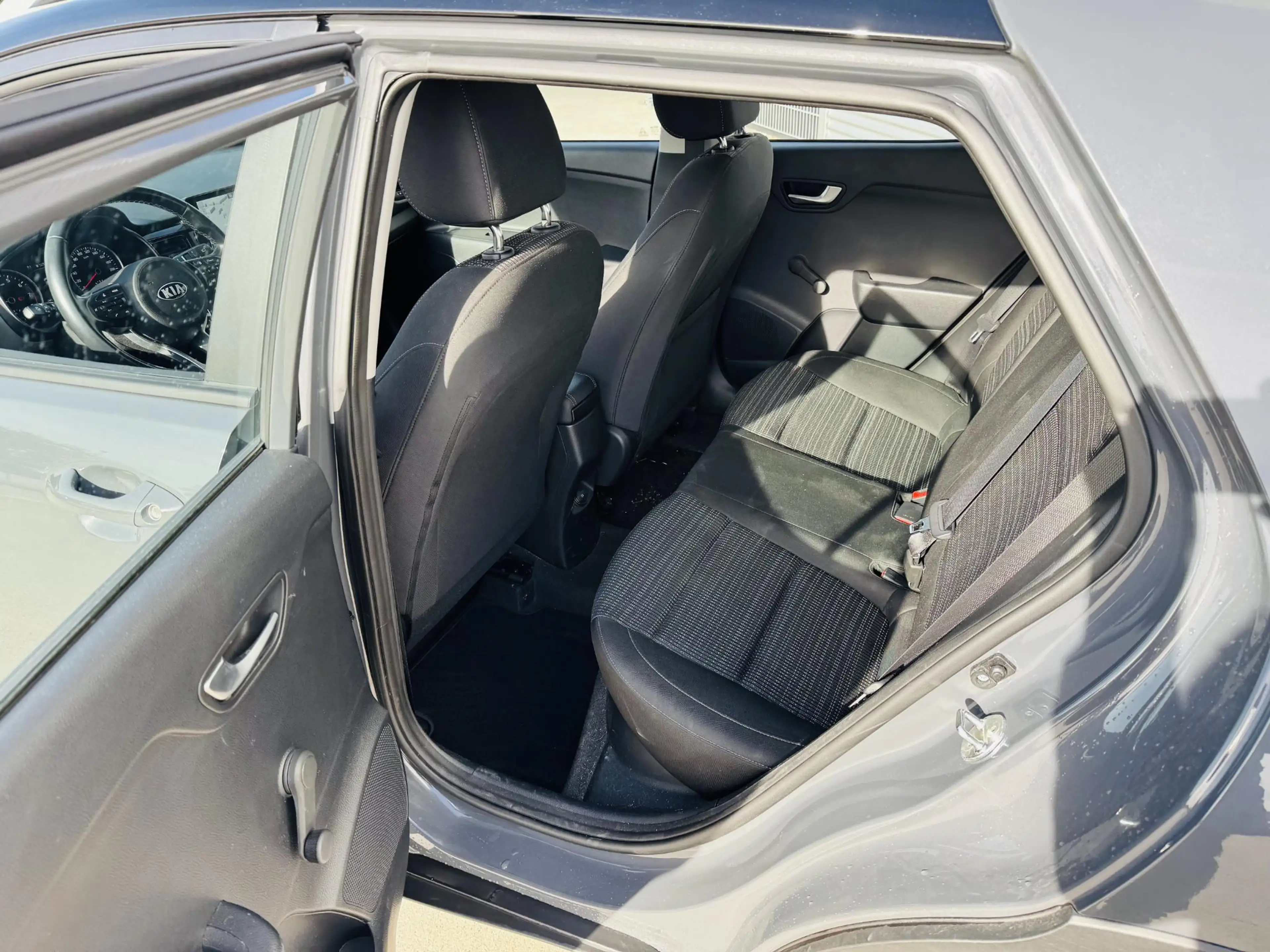 Kia Stonic 1.0 T-GDi MHEV DynamicLine NW geleverd & onderhoud — photo 5