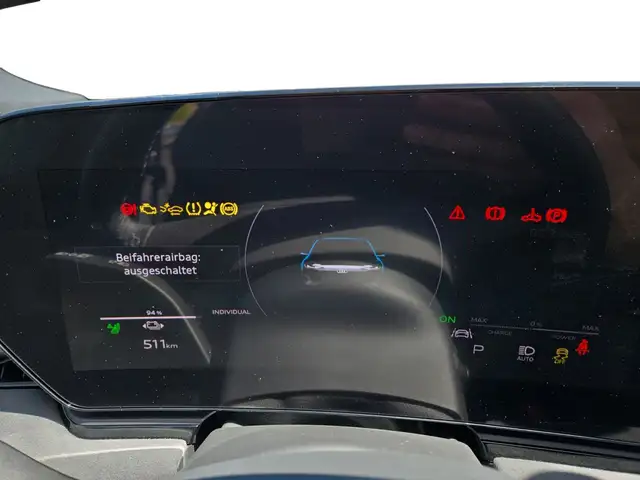 Audi A6 view 9