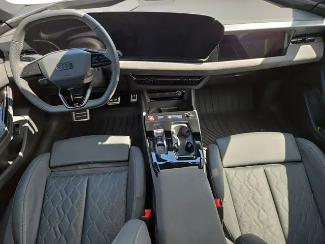 Audi A6 view 8