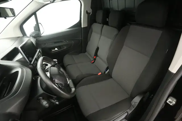 Peugeot Partner view 9