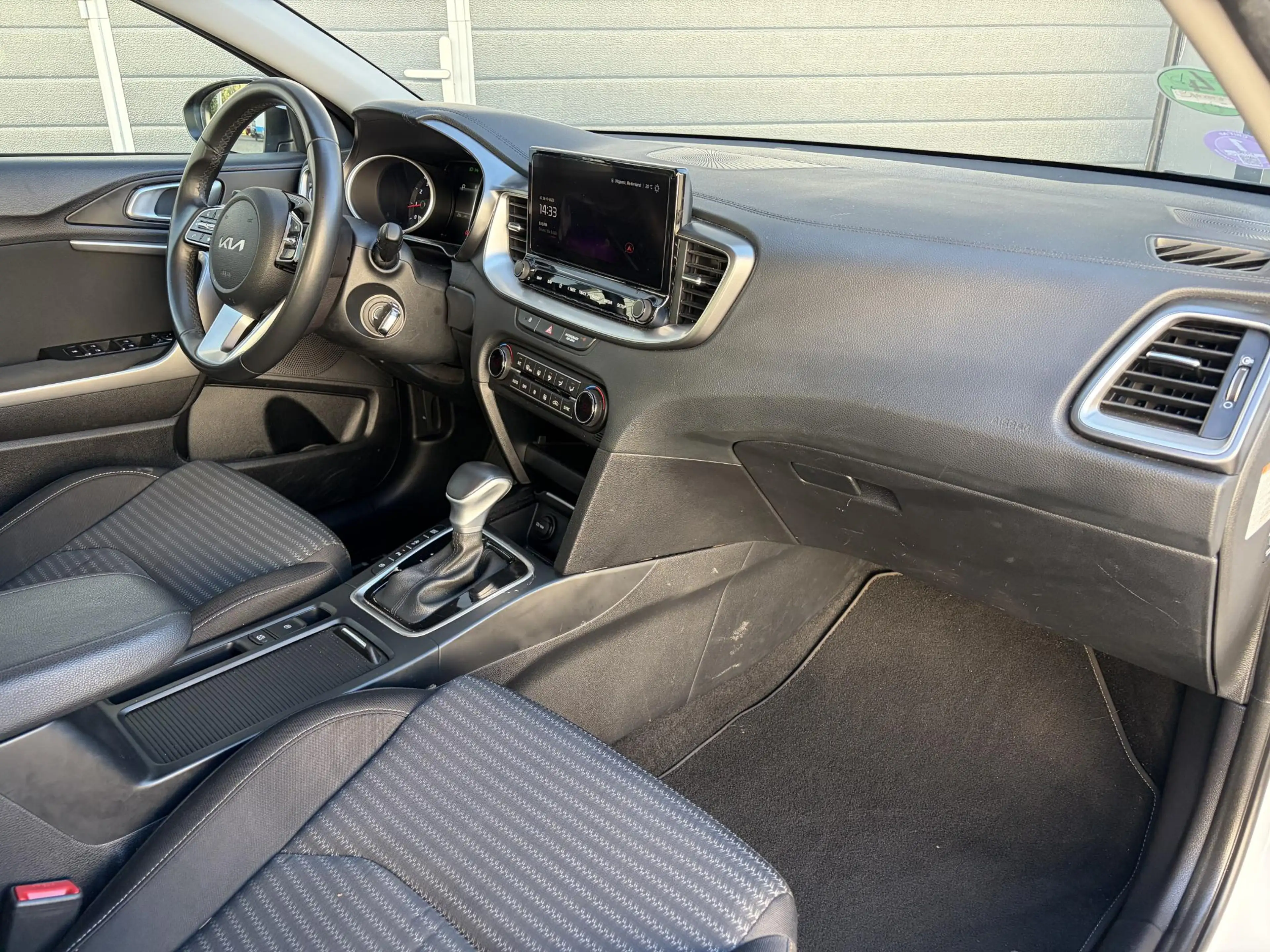 Kia Ceed SW / cee'd SW Sportswagon 1.5 T-GDi MHEV DynamicLine | LED | Cam — photo 13
