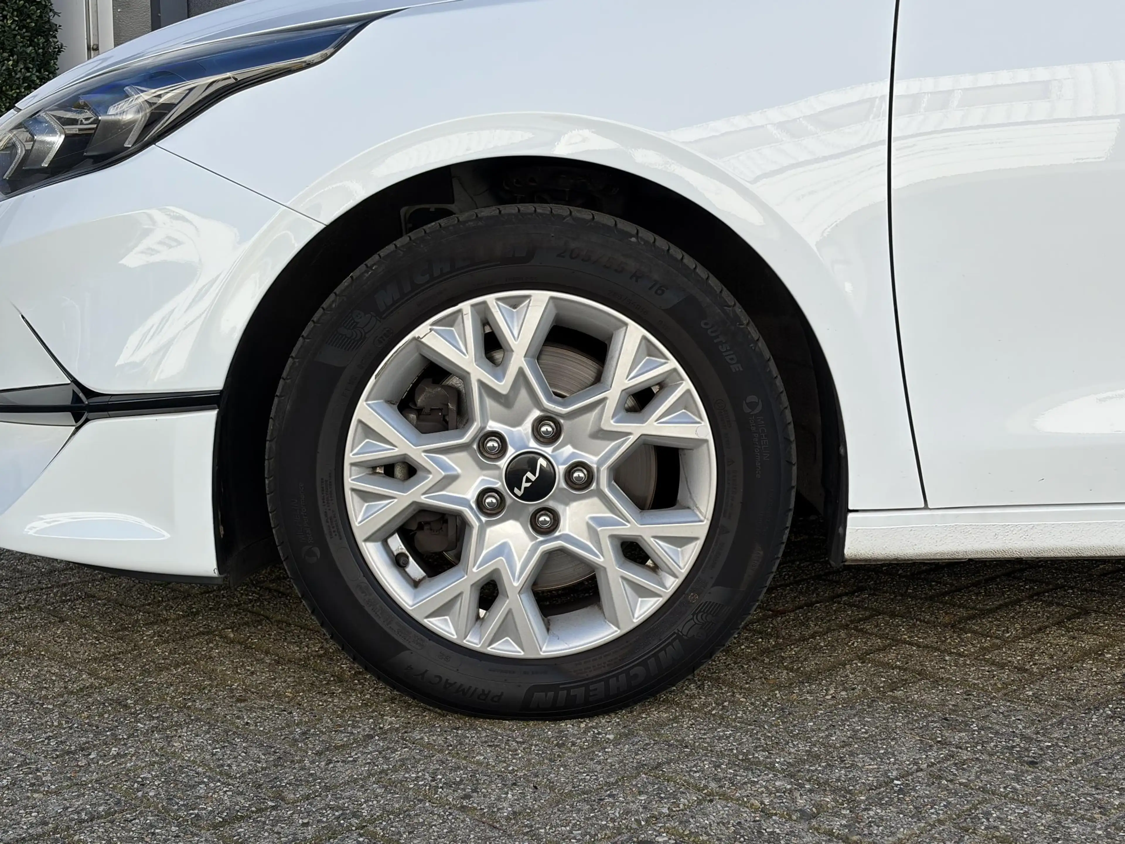 Kia Ceed SW / cee'd SW Sportswagon 1.5 T-GDi MHEV DynamicLine | LED | Cam — photo 6