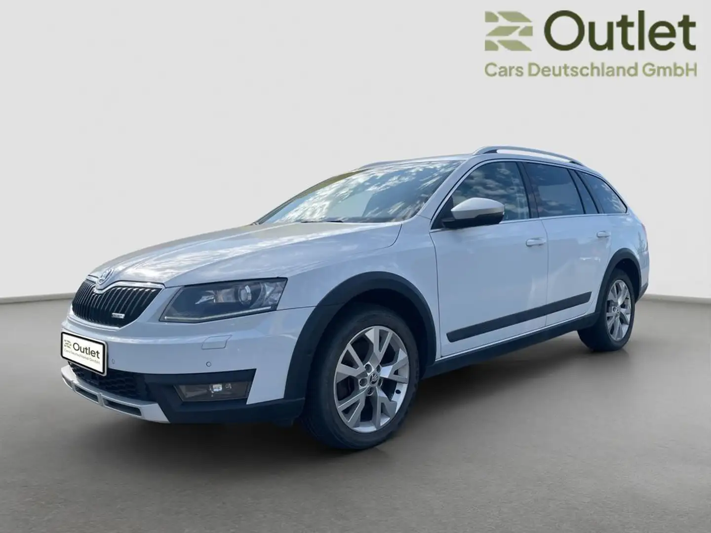 Skoda Octavia Combi Scout 4x4 1,8 TSI DSG Webasto AHK Blanc - 1
