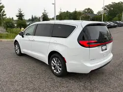 Chrysler Pacifica 2027