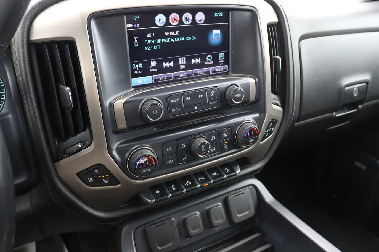 GMC Sierra 1500 снимка GMC Sierra 1500