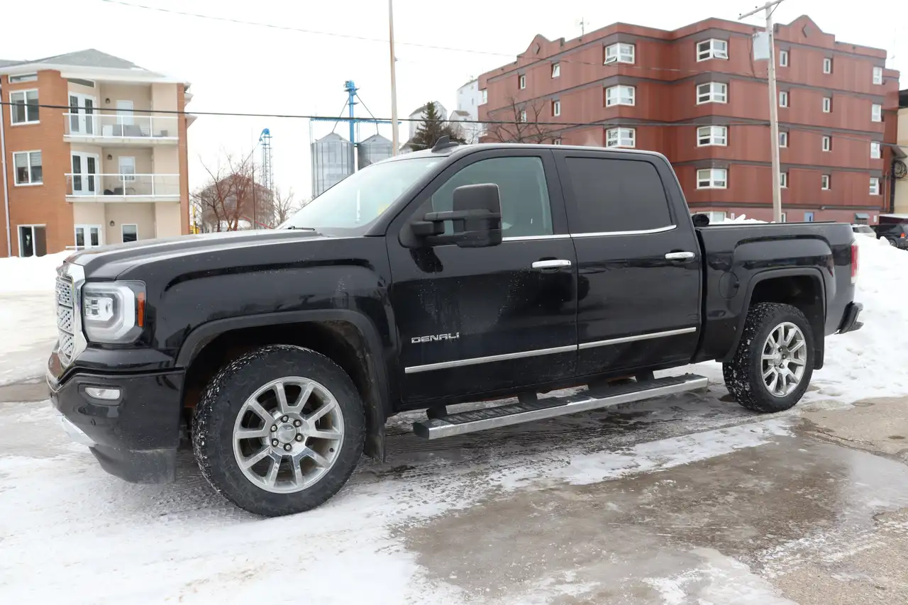 GMC Sierra 1500 снимка GMC Sierra 1500