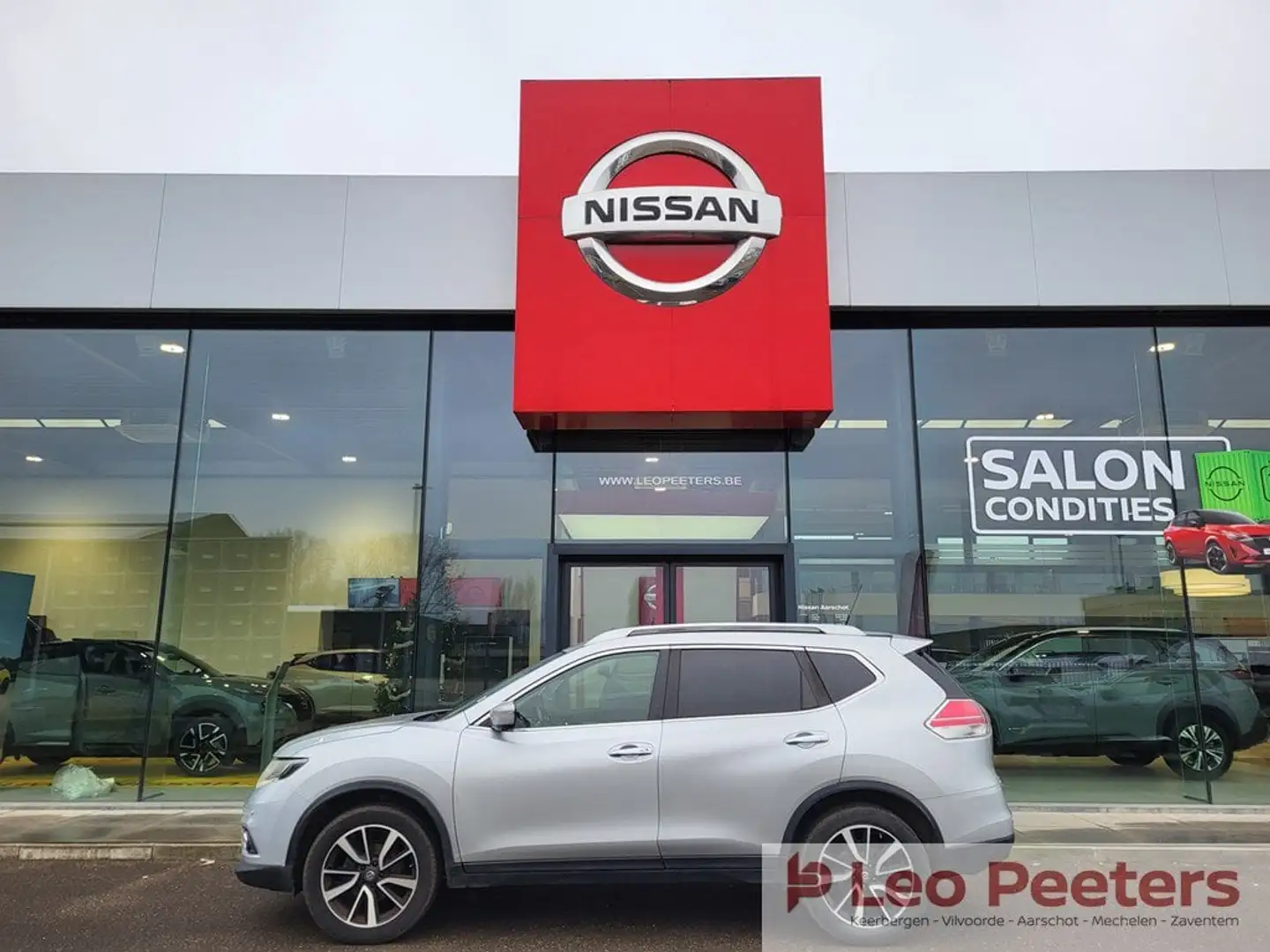 Nissan X-Trail N-Connecta 7 plaatsen Zilver - 2