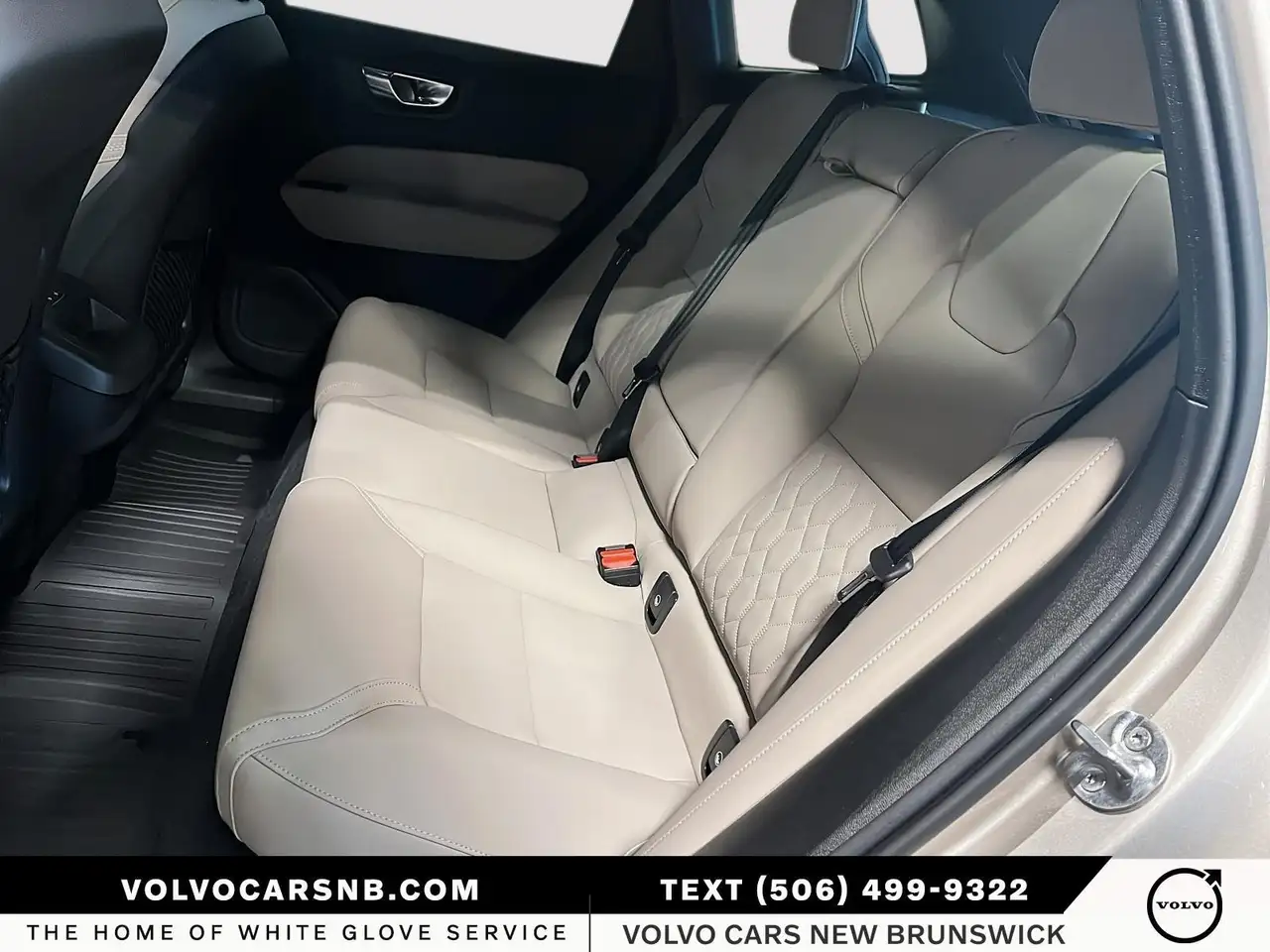 Volvo XC60 снимка Volvo XC60