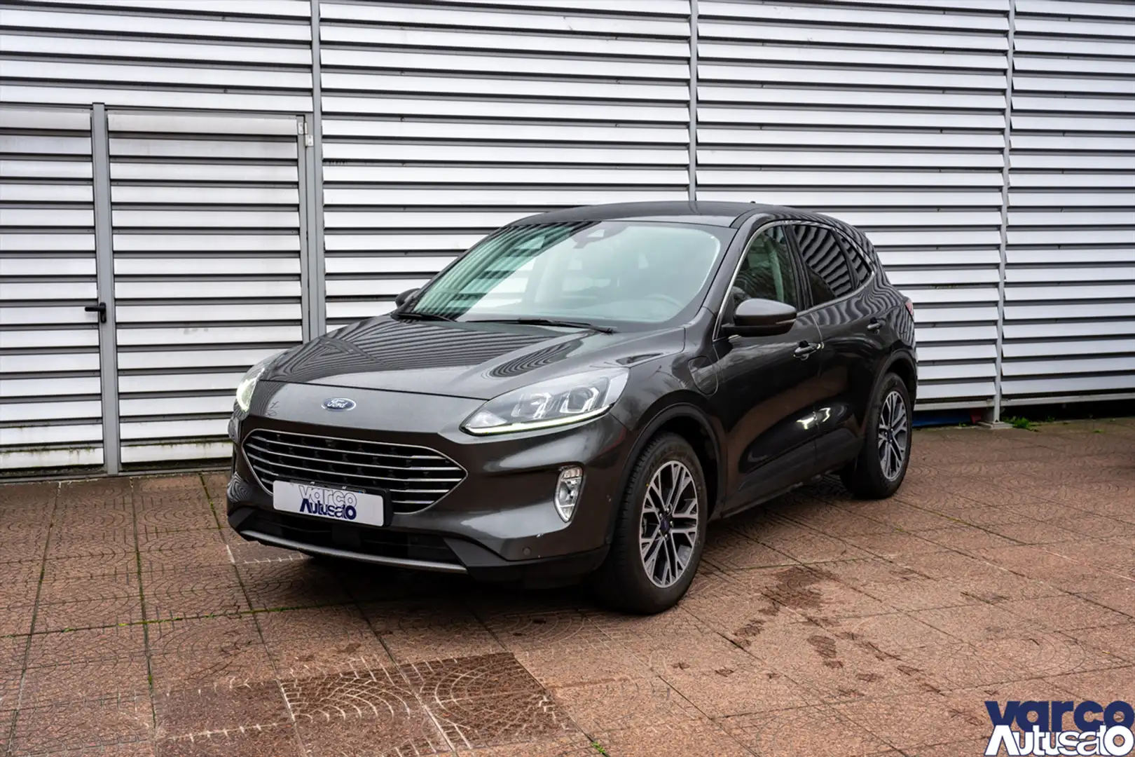 Ford Kuga Kuga 2.5 phev Titanium 2wd 225cv e-shifter Grau - 1