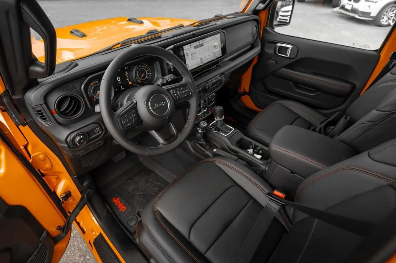 Jeep Wrangler photo Jeep Wrangler