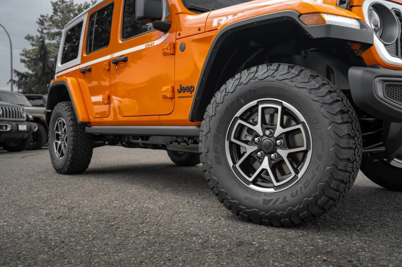 Jeep Wrangler photo Jeep Wrangler