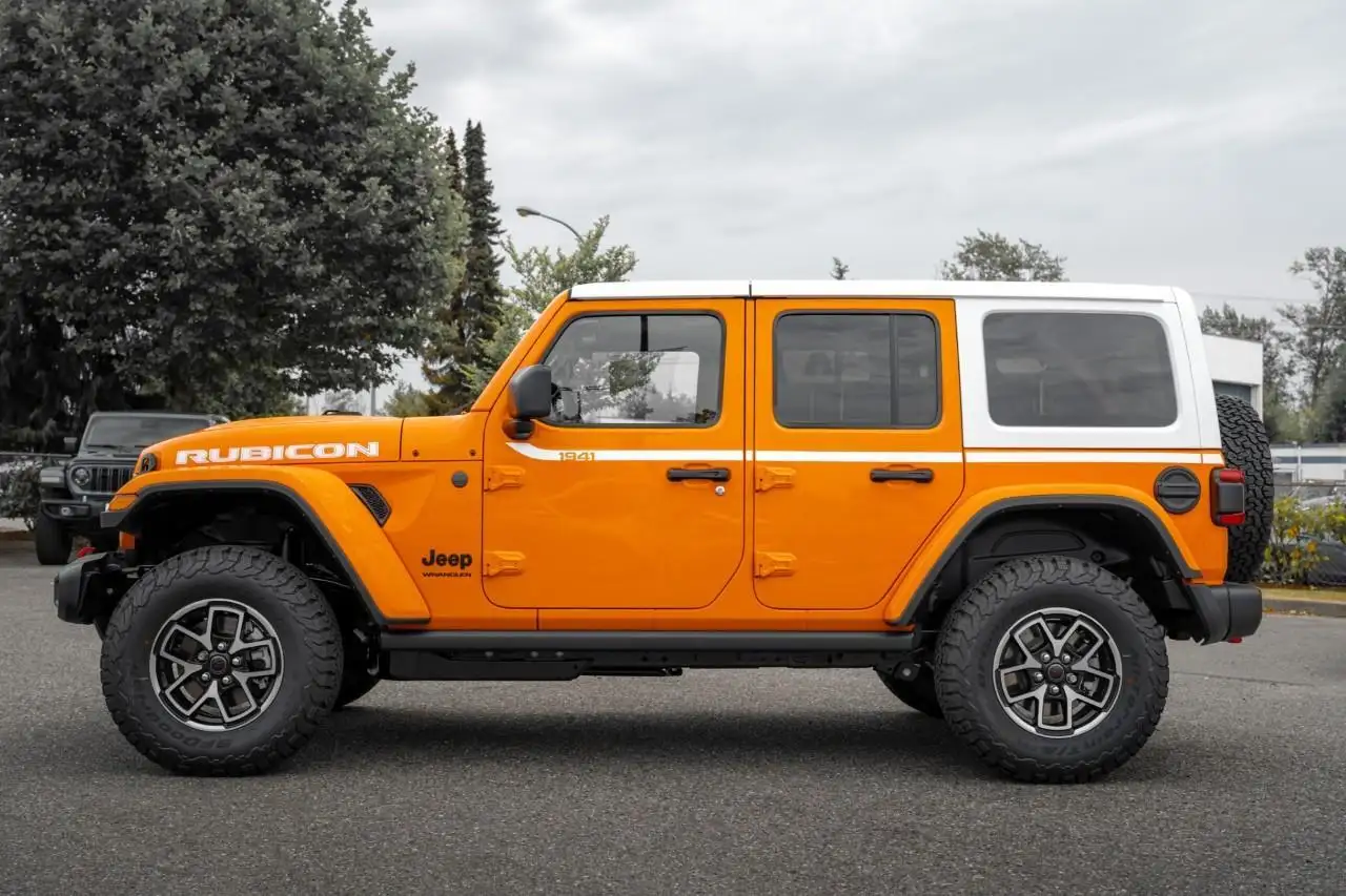 Jeep Wrangler photo Jeep Wrangler