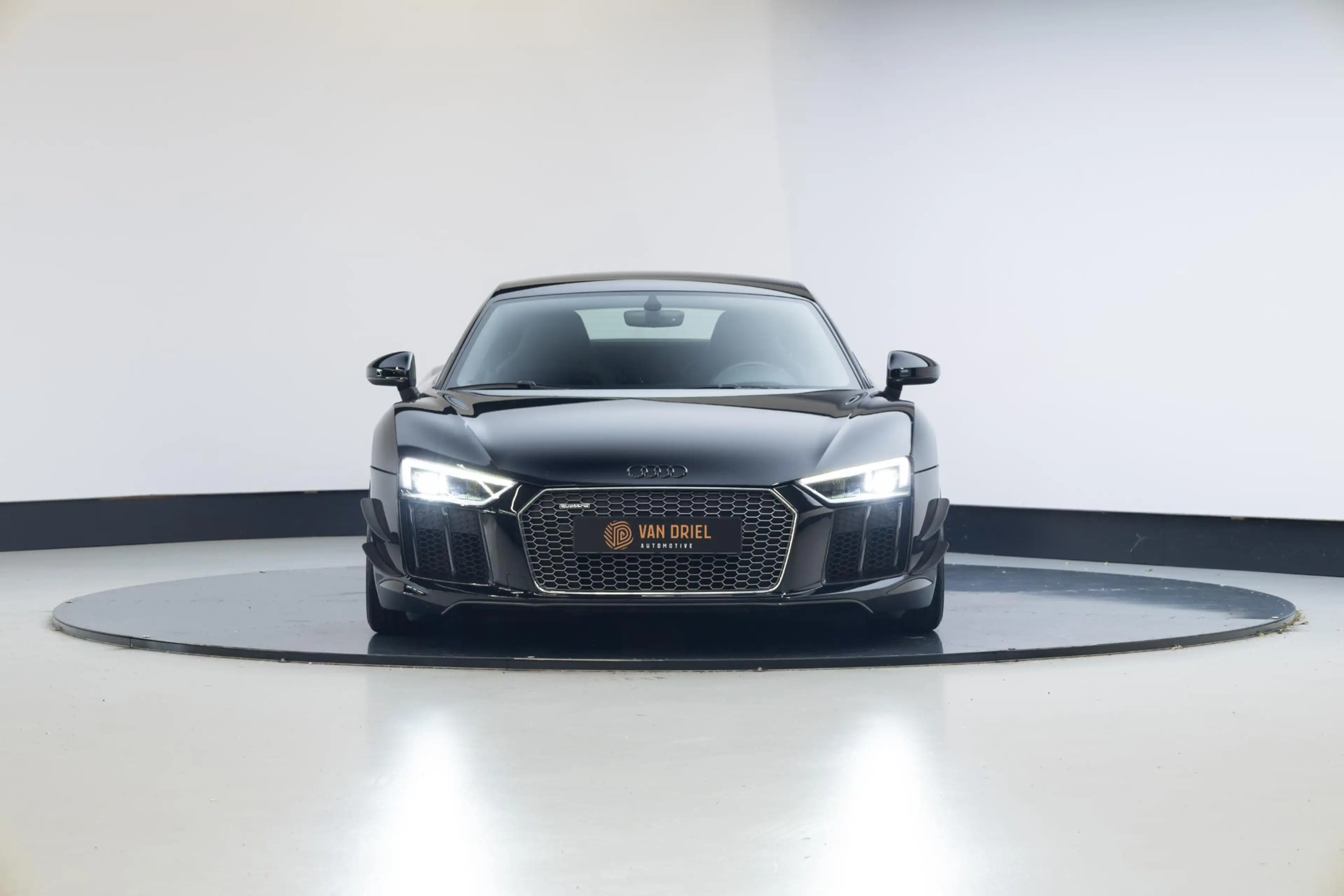 Audi R8 5.2 FSI quattro Plus | Keramische remmen | Mat Car — photo 36