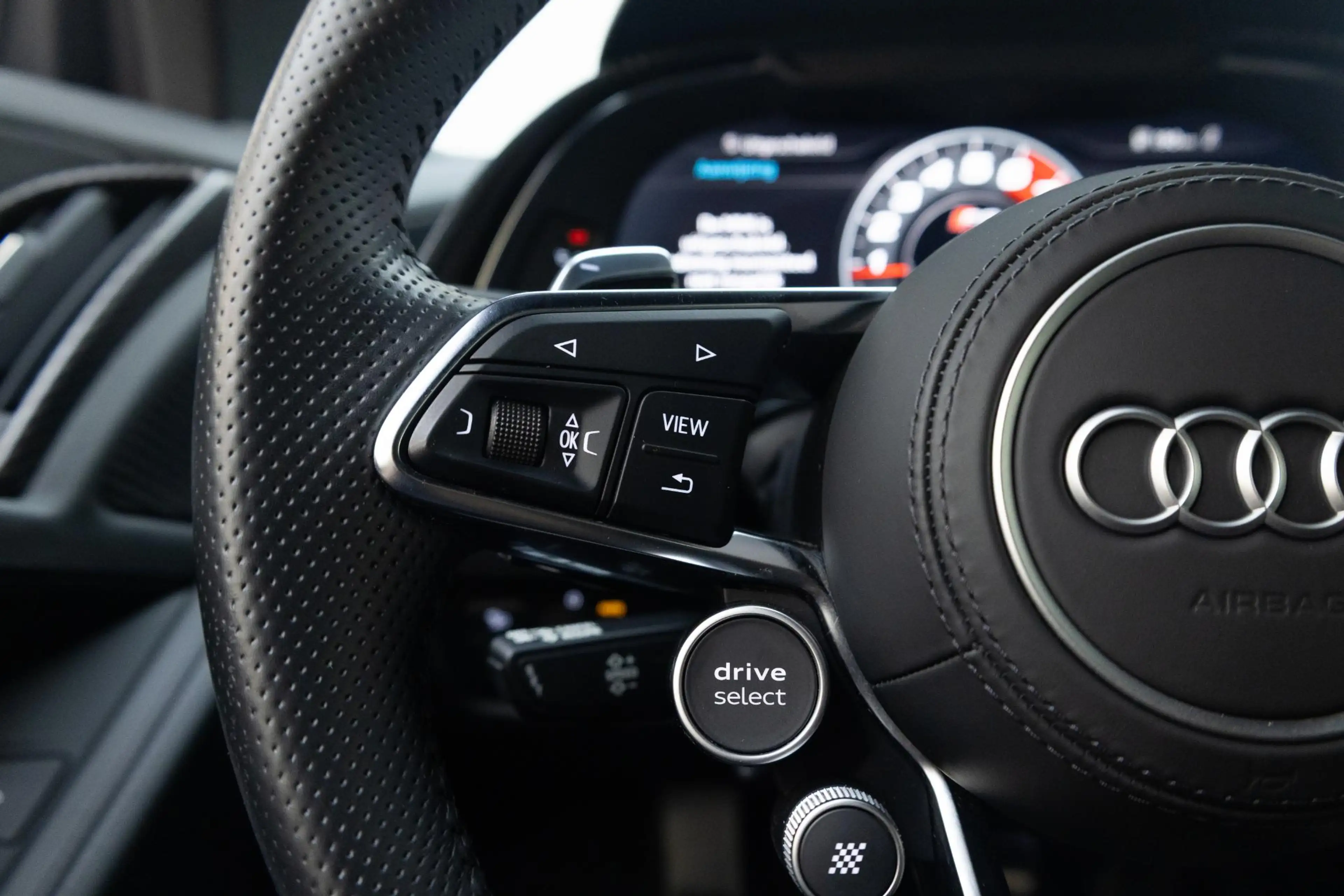 Audi R8 5.2 FSI quattro Plus | Keramische remmen | Mat Car — photo 30