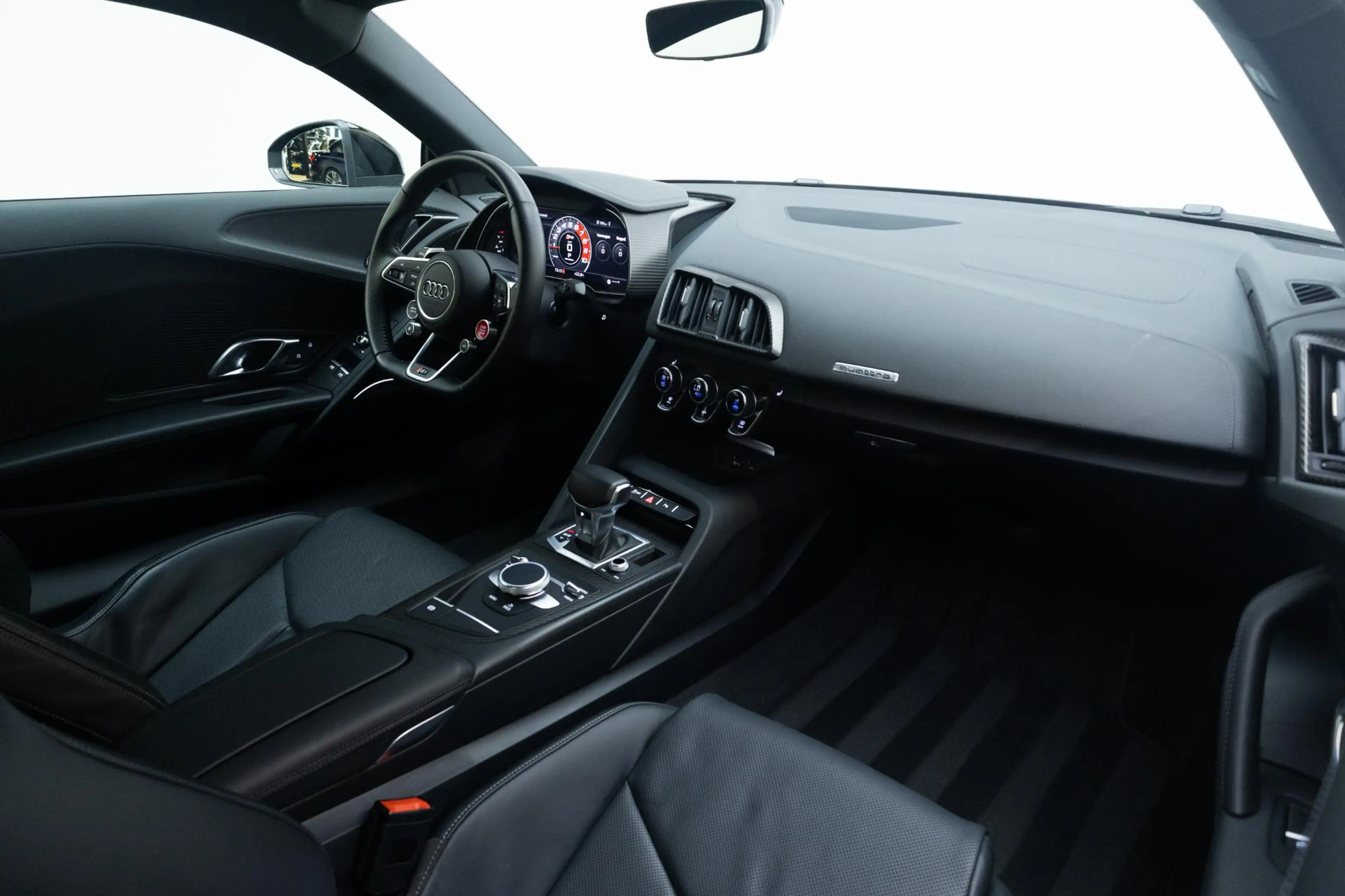 Audi R8 5.2 FSI quattro Plus | Keramische remmen | Mat Car — photo 14